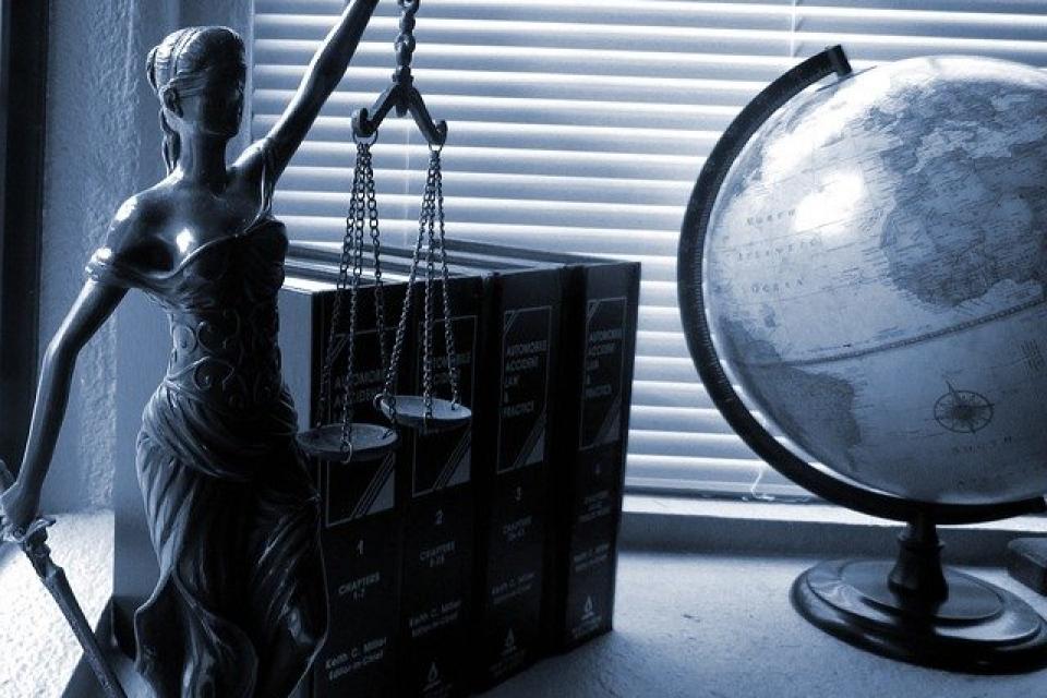 Comment désigner mon avocat auprès du juge d’instruction ? 