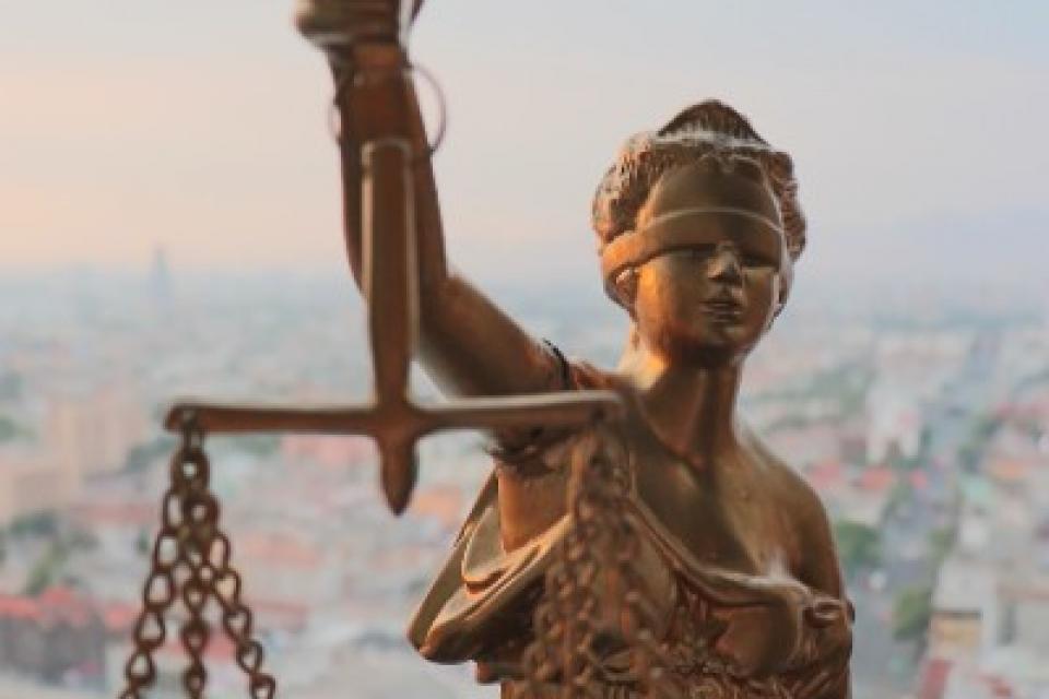 Quelle est la nature des demandes de l’article 475-1 du Code de procédure pénale ? 